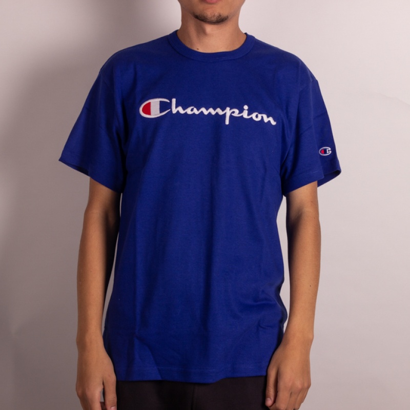 Camiseta Champion Script Patch Logo Azul