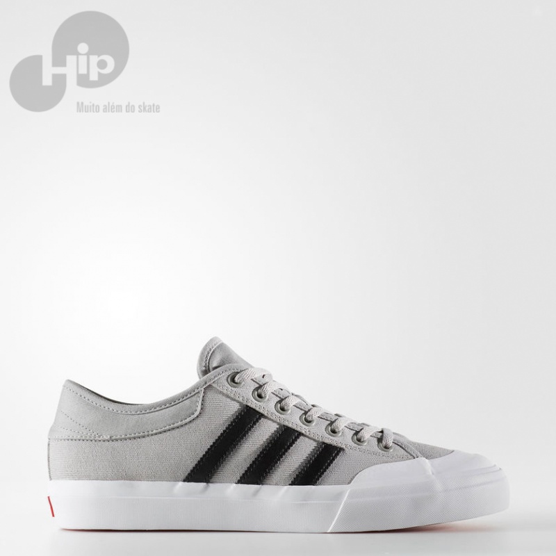 Tnis Adidas Matchcourt Cinza