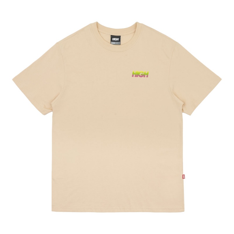 Camiseta High Fantasia Bege
