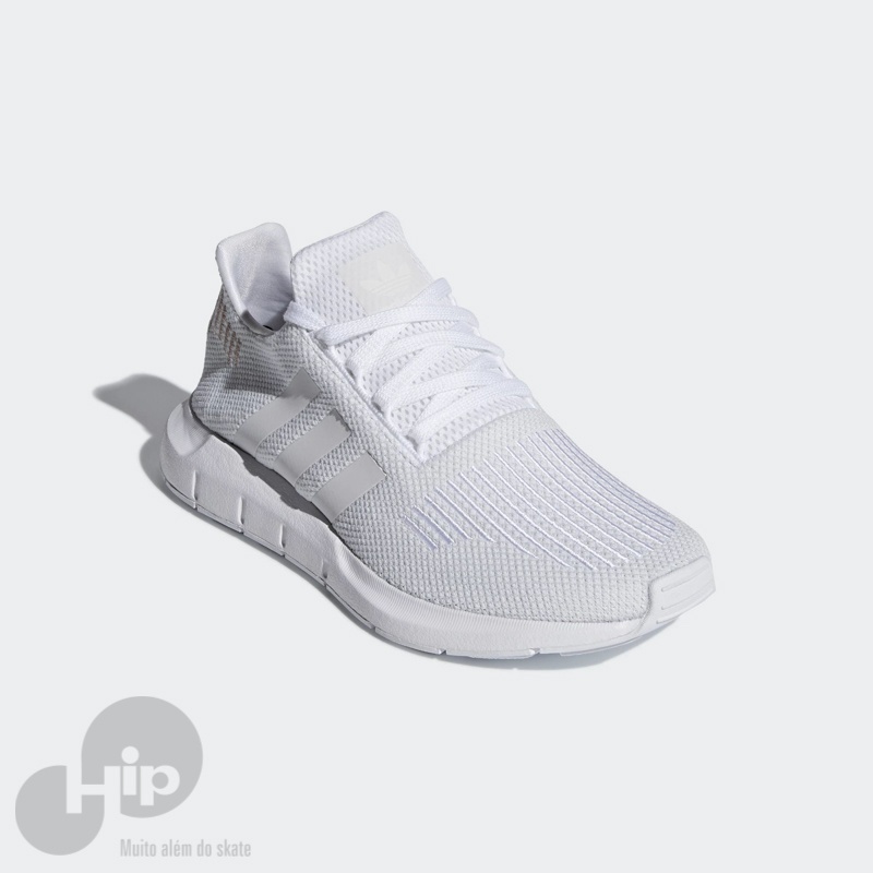 Tnis Adidas Swift Run Branco