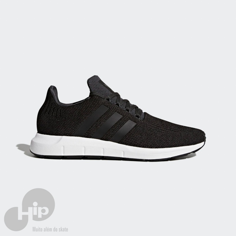 Tnis Adidas Swift Run Cinza