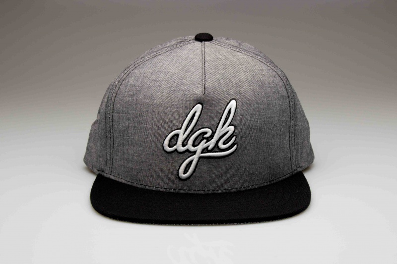 Bon Dgk School Yard Preto