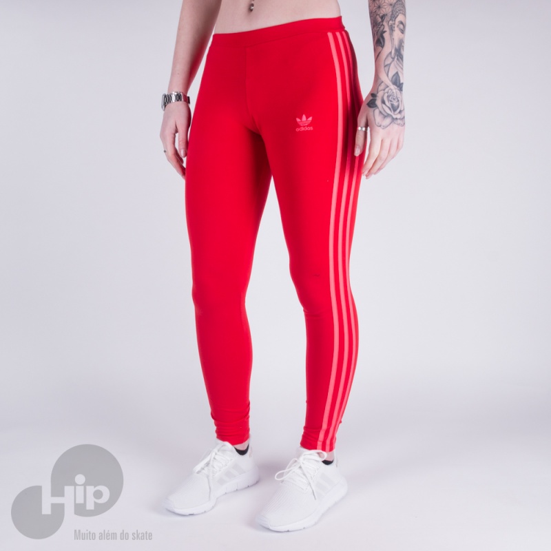 https://www.lojahip.com.br/images/Produtos/Site/calca-adidas-legging-ed7577-vermelha-1.jpg