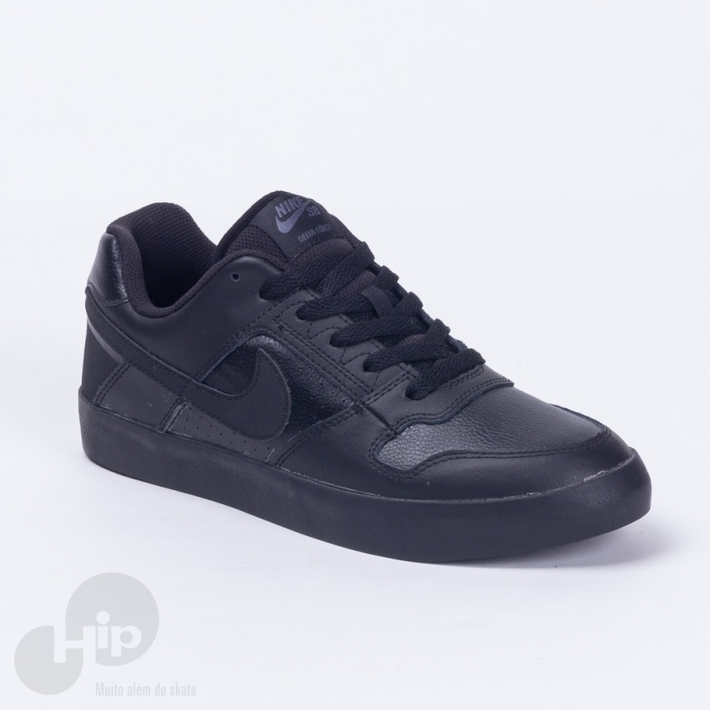 nike delta force preto