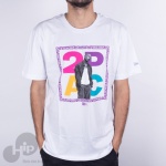 Camiseta New Era Universal 2Pac 03 Branca